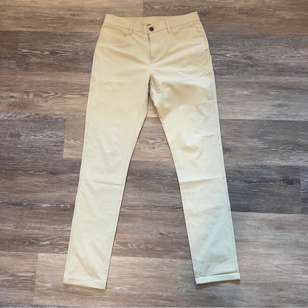 Vuori Men’s Athletic Slim Pants - Picture 3 of 15